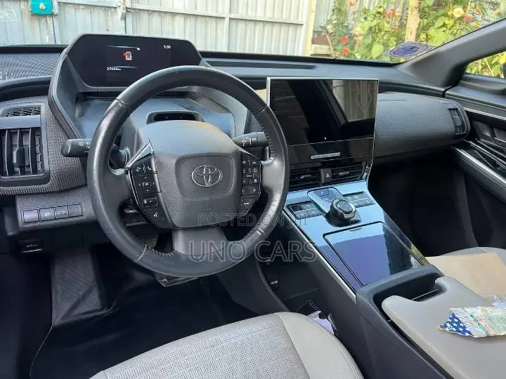 Toyota bZ4X 2023 Gray
