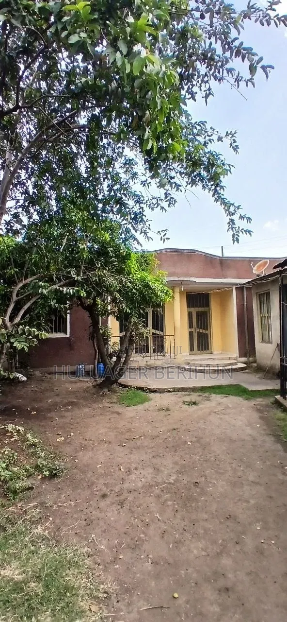 Furnished 3bdrm House in Akaky Kaliti for sale