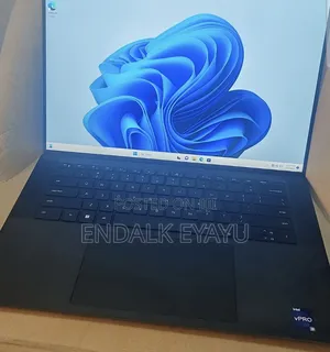 New Laptop Dell Precision 5570 32GB Intel Core i9 SSD 1T