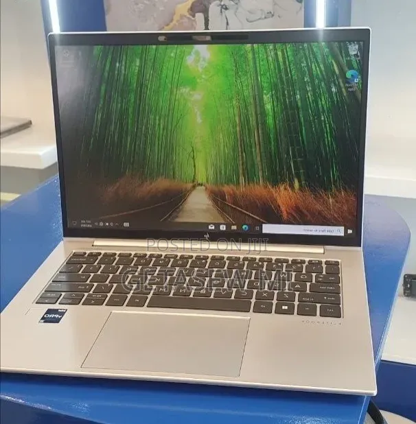 New Laptop HP EliteBook x360 1040 G10 32GB Intel Core i7 SSD 512GB