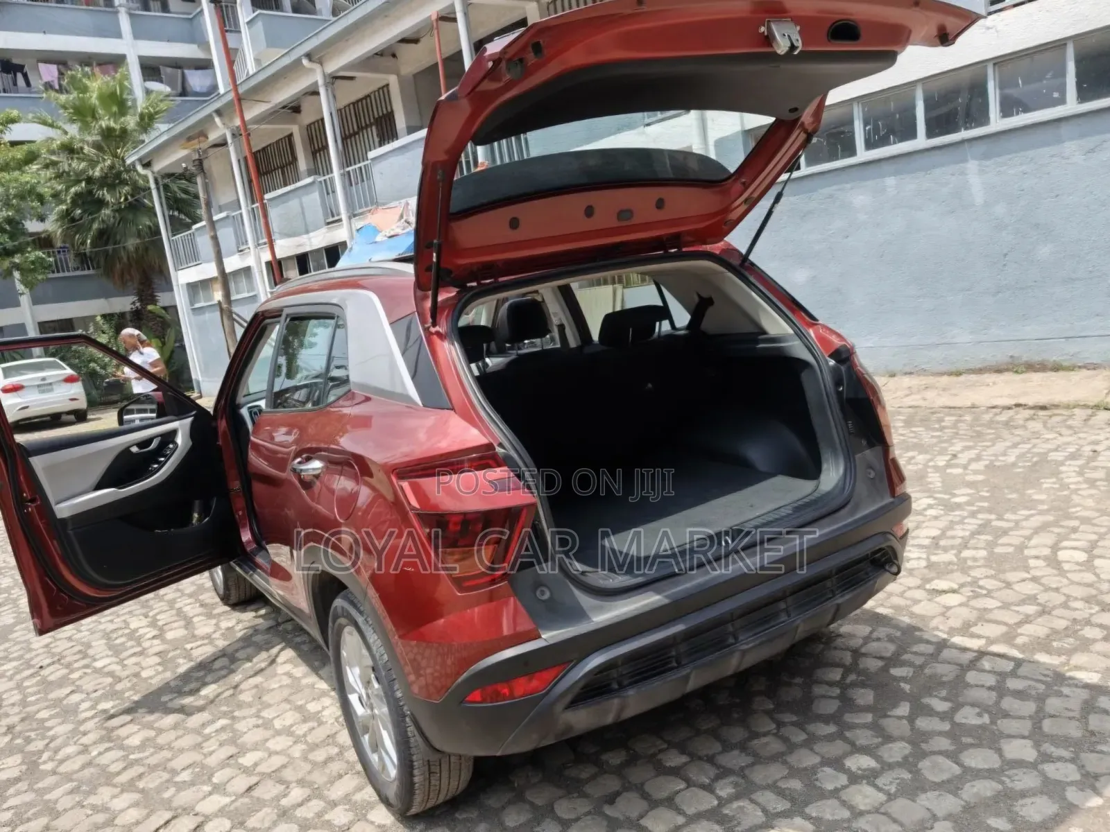 Hyundai Creta 2022 Red