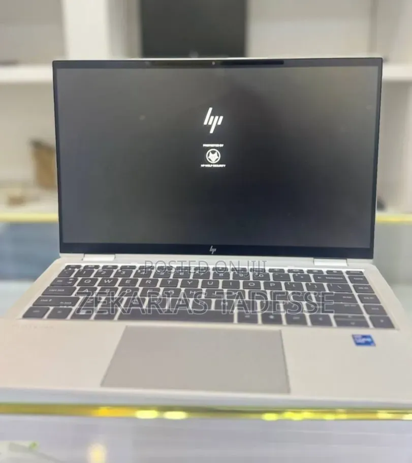 New Laptop HP EliteBook 1040 G8 32GB Intel Core i7 SSD 512GB
