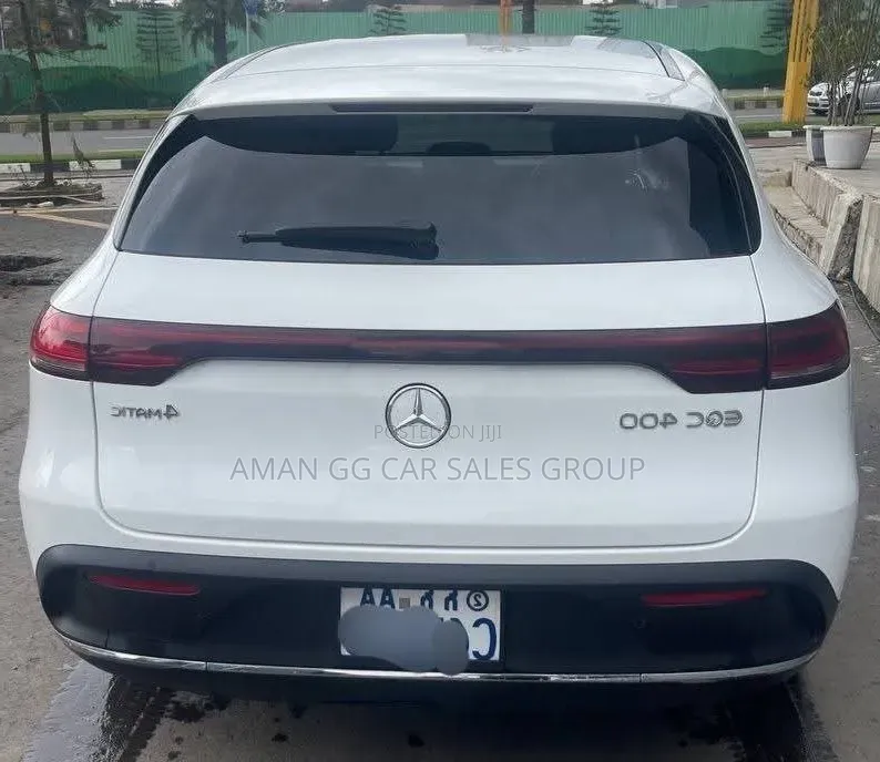 Mercedes-Benz EQC EQC400 4MATIC 2022 White
