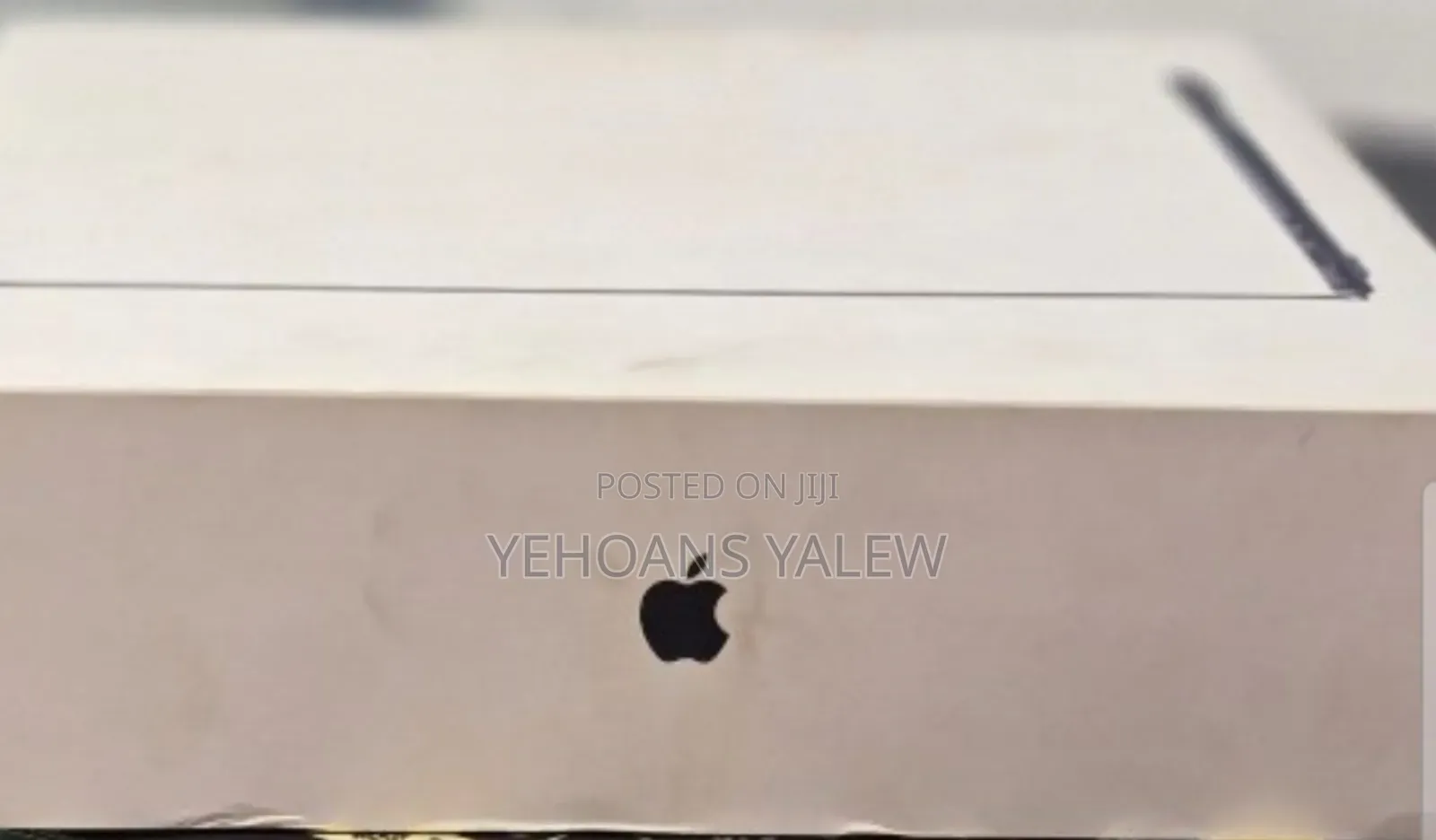 New Laptop Apple MacBook Air 2025 M4 16GB Apple M4 SSD 256GB