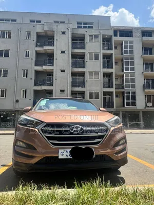 Hyundai Tucson 2017 Brown