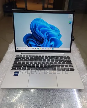 New Laptop HP EliteBook 830 G9 16GB Intel Core i5 SSD 512GB