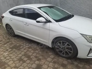 Hyundai Avante 2020 White