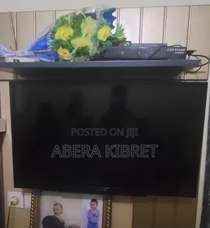 Samsung Tv 32 Inch+ Dicoder Life Style
