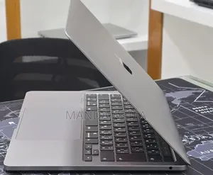 New Laptop Apple MacBook Air 2020 8GB Intel Core i5 SSD 512GB