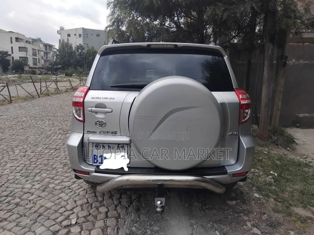 Toyota RAV4 2011