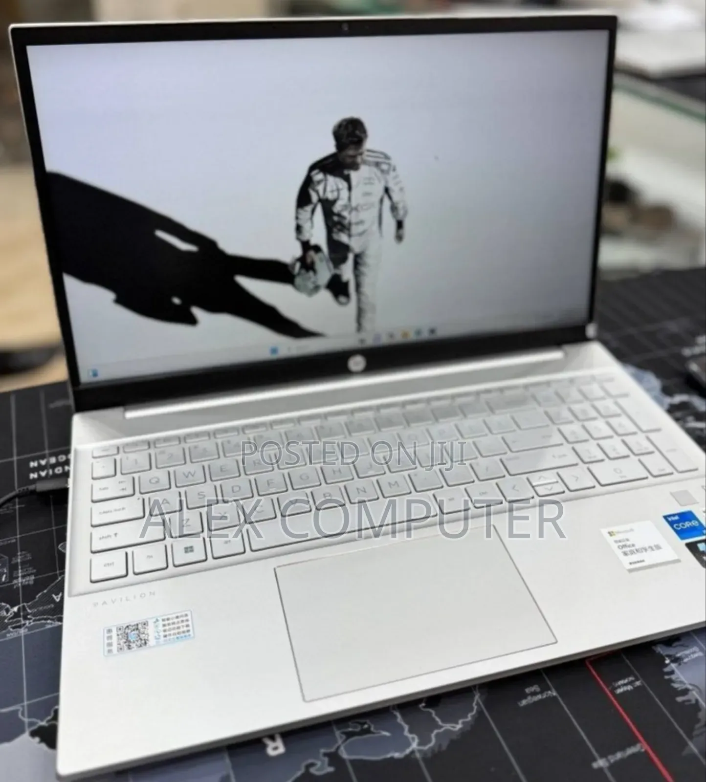 New Laptop HP Pavilion 15 16GB Intel Core i5 SSD 512GB