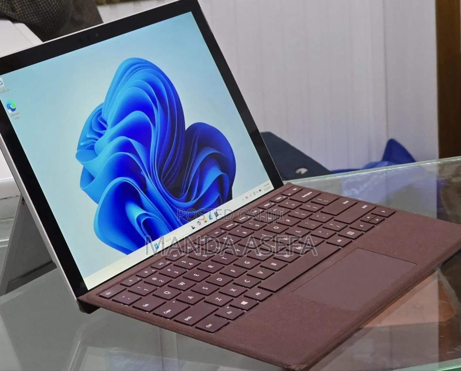New Laptop Microsoft Surface Pro 6 8GB Intel Core i5 SSD 128GB
