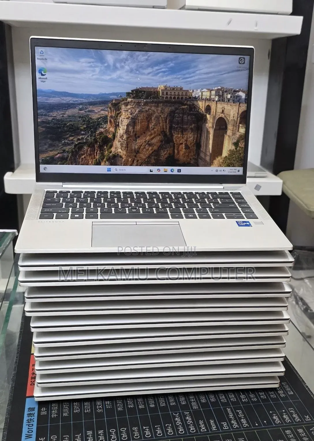 New Laptop HP EliteBook 840 G8 16GB Intel Core i7 SSD 512GB
