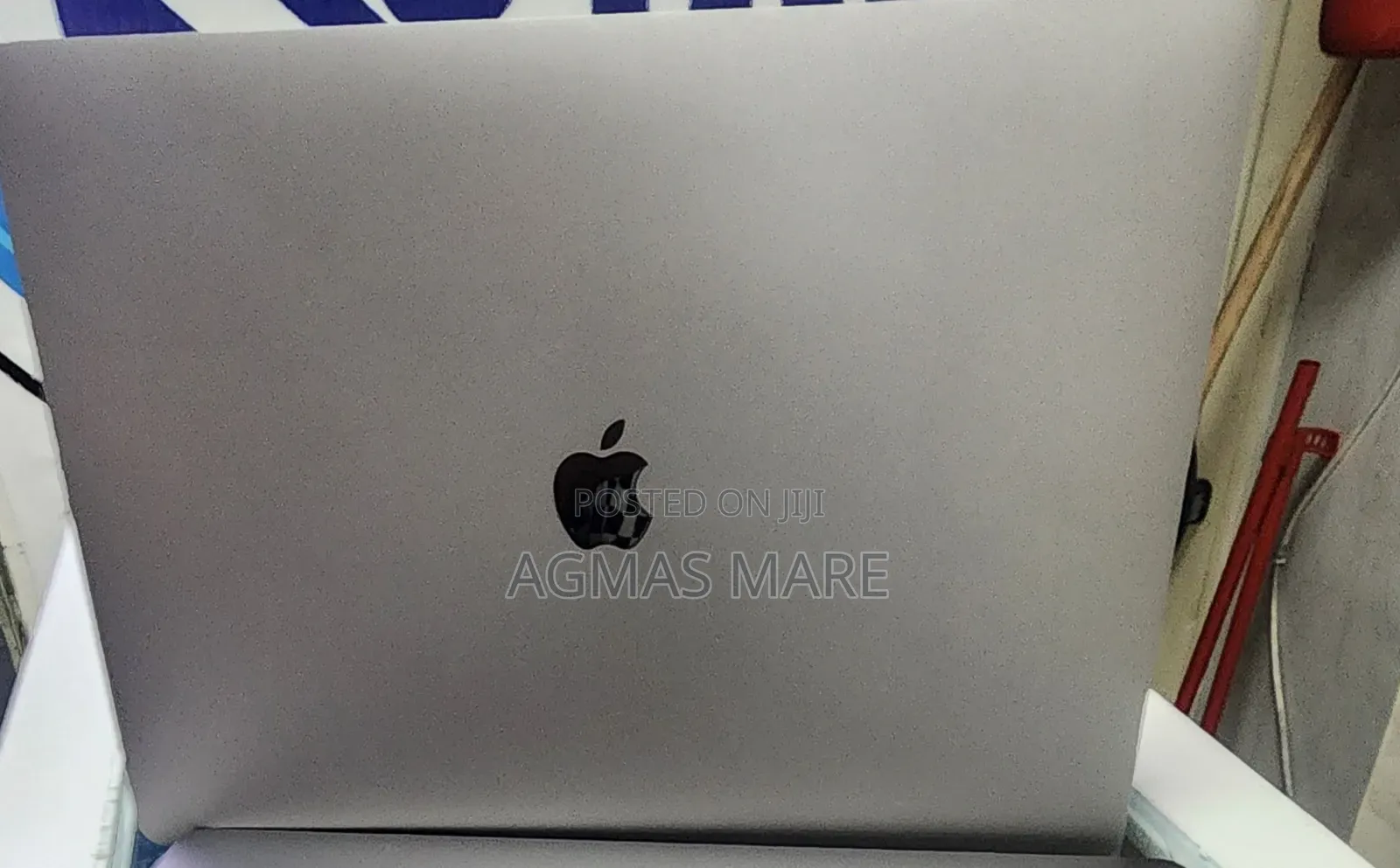 New Laptop Apple MacBook Pro 2019 16GB Intel Core i7 SSD 256GB