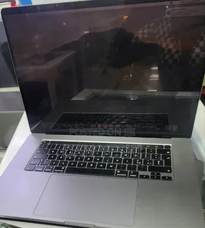 New Laptop Apple MacBook Pro 2019 16GB Intel Core i7 SSD 256GB