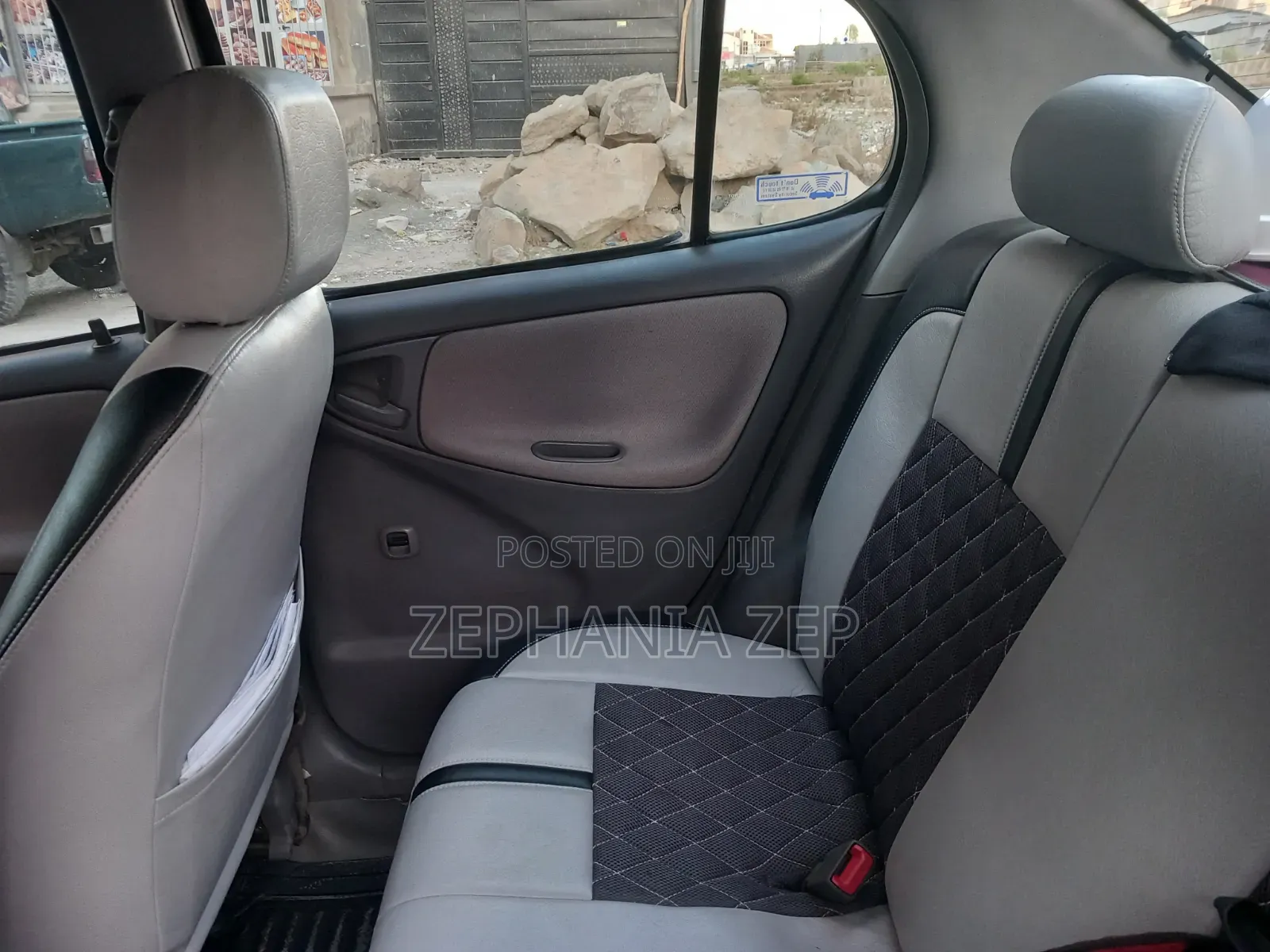 Toyota Platz 1.0 FWD 2001 Gray