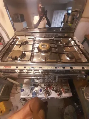 Gas Range and Oven