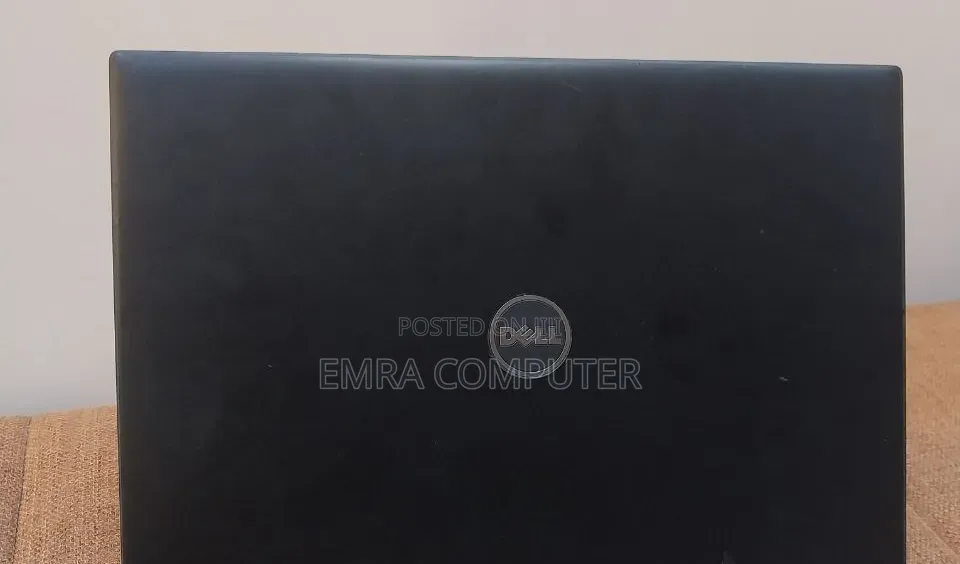 New Laptop Dell Latitude 5289 16GB Intel Core i7 SSD 512GB
