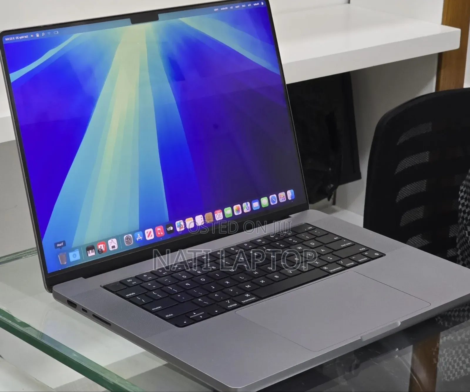 New Laptop Apple MacBook Pro 2021 M1 Max 32GB Apple M1 Max SSD 512GB