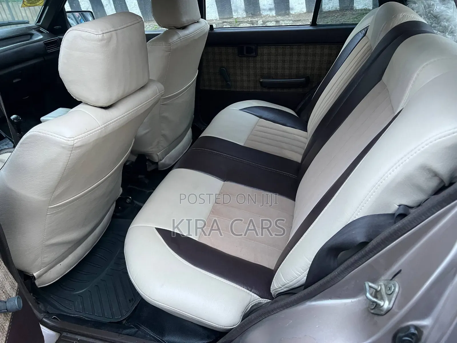 Toyota Corolla 1986 Gray