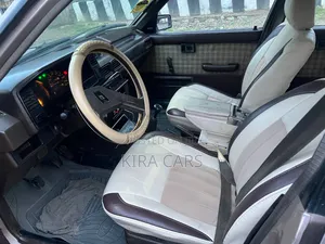 Toyota Corolla 1986 Gray