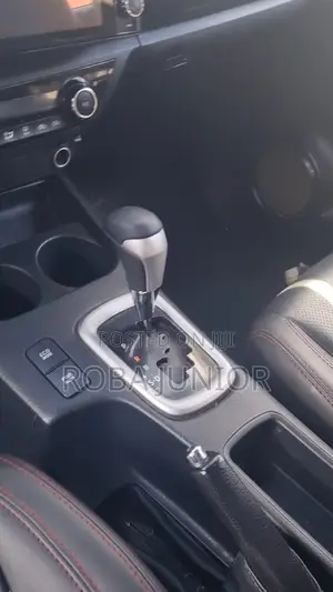 Toyota Hilux 2020 Silver