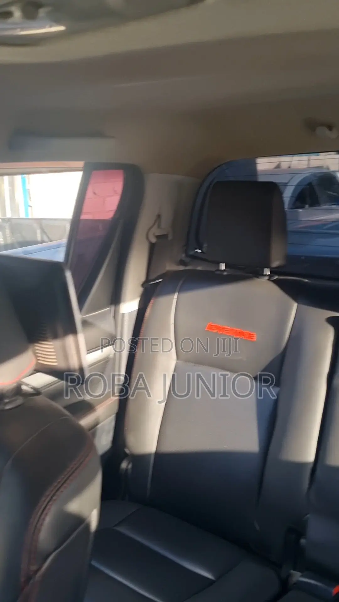 Toyota Hilux 2020 Silver
