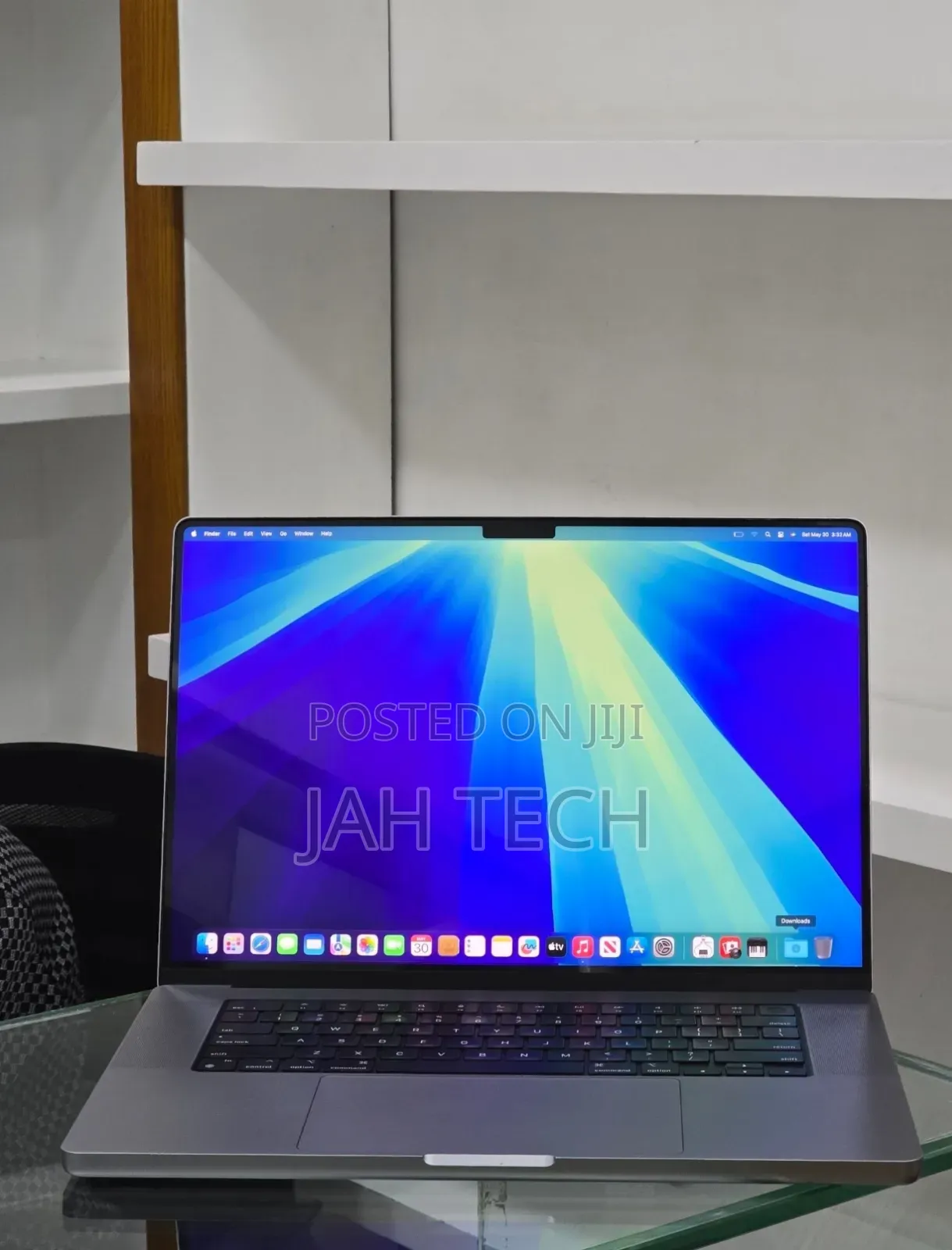 New Laptop Apple MacBook Pro 2021 M1 Max 32GB Apple M1 Max SSD 512GB