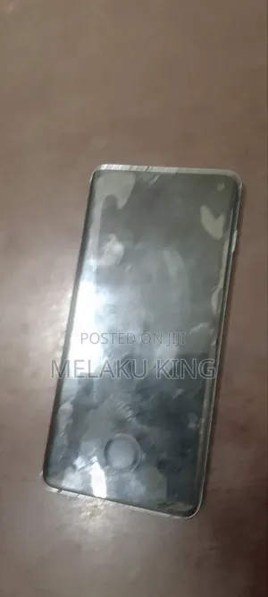 Samsung Galaxy S10 128 GB Blue