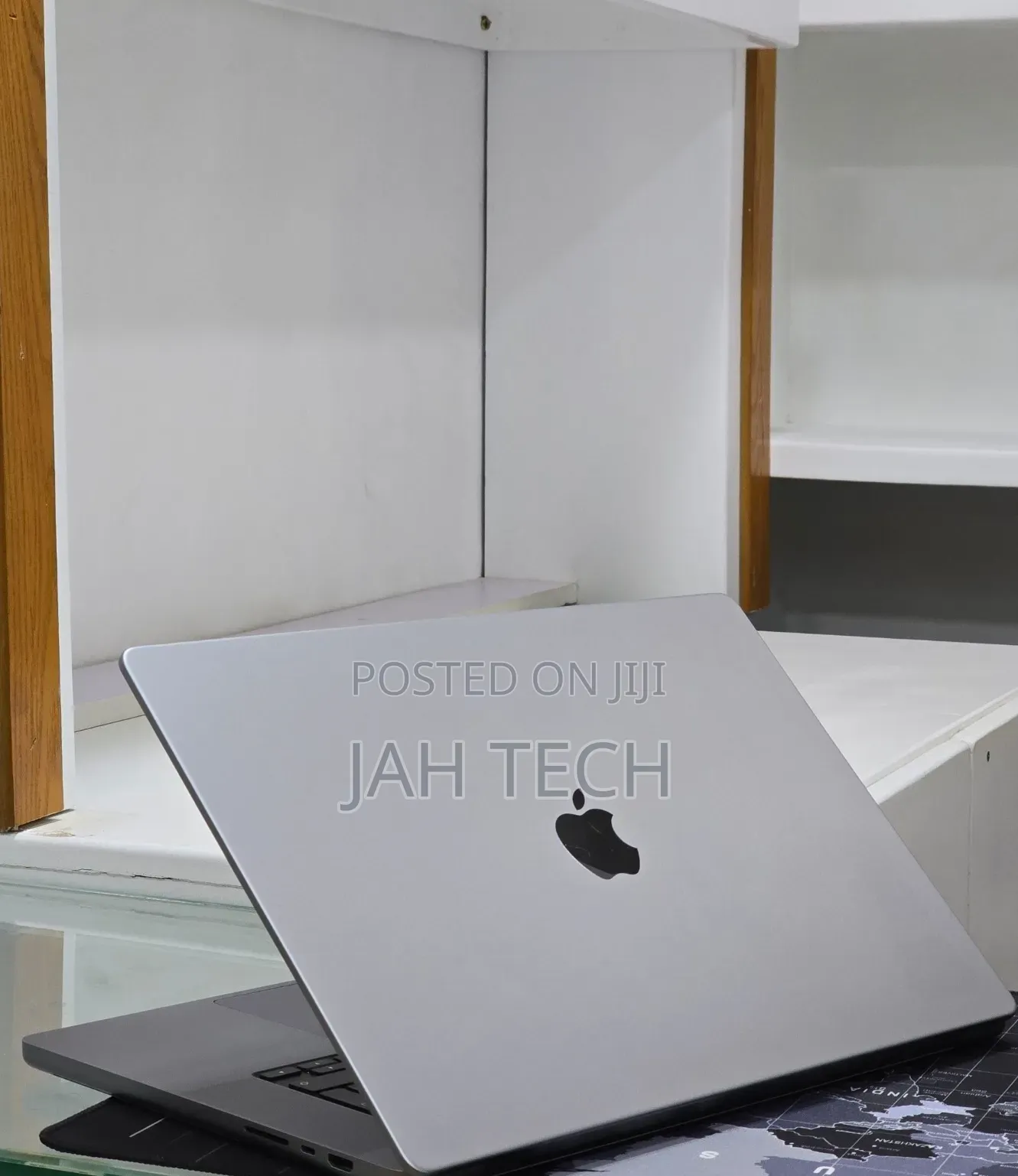New Laptop Apple MacBook Pro 2021 M1 Max 64GB Apple M1 Max SSD 1T