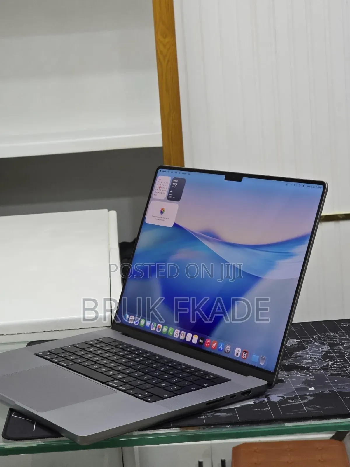 New Laptop Apple MacBook Pro 2021 M1 Max 64GB Apple M1 Max SSD 1T