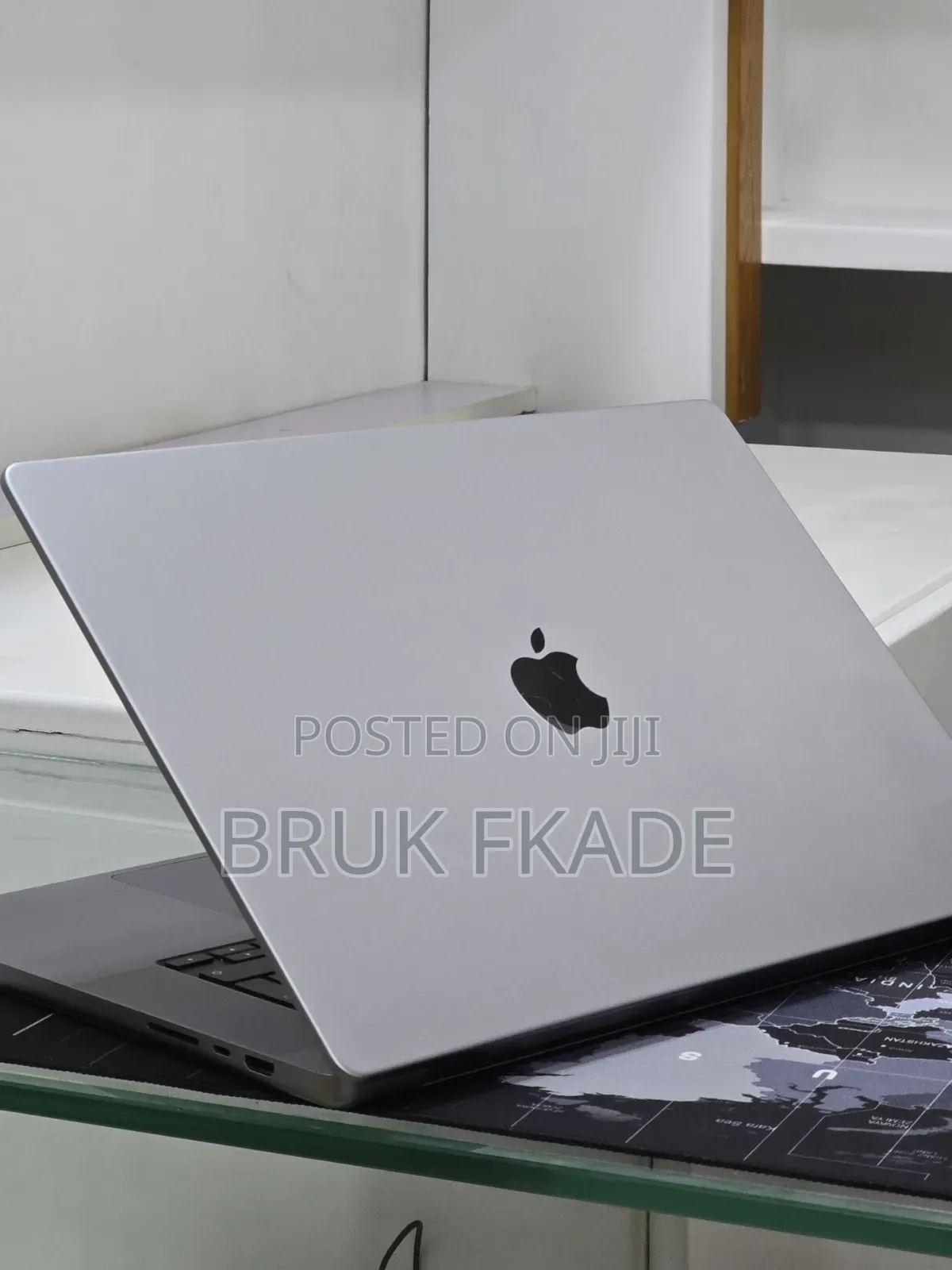 New Laptop Apple MacBook Pro 2021 M1 Max 64GB Apple M1 Max SSD 1T