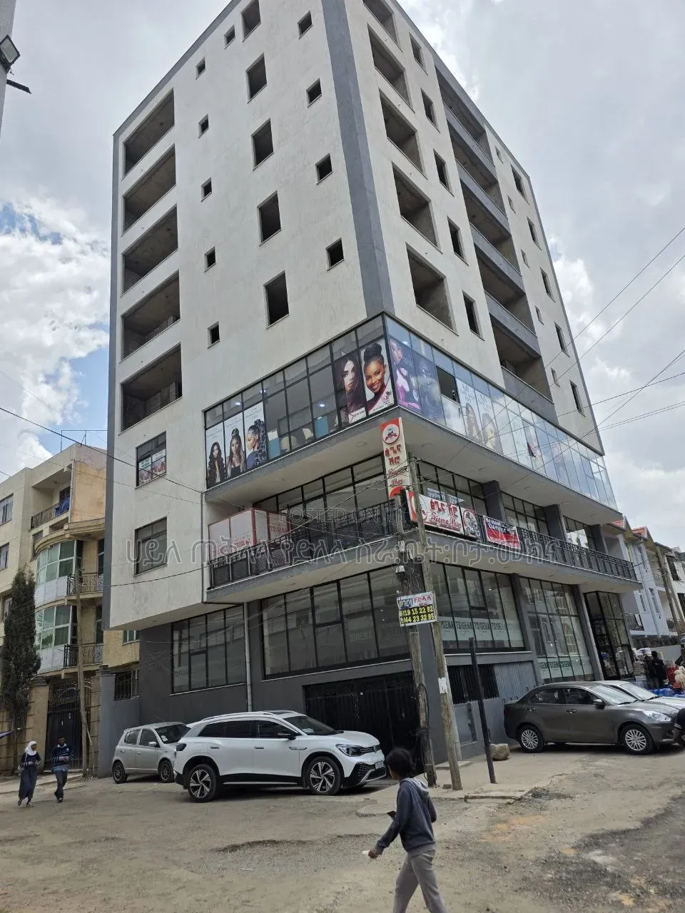 Urgent 270 M2 B+G+8 Commercial Buliding for Sale Addis Ababa Area