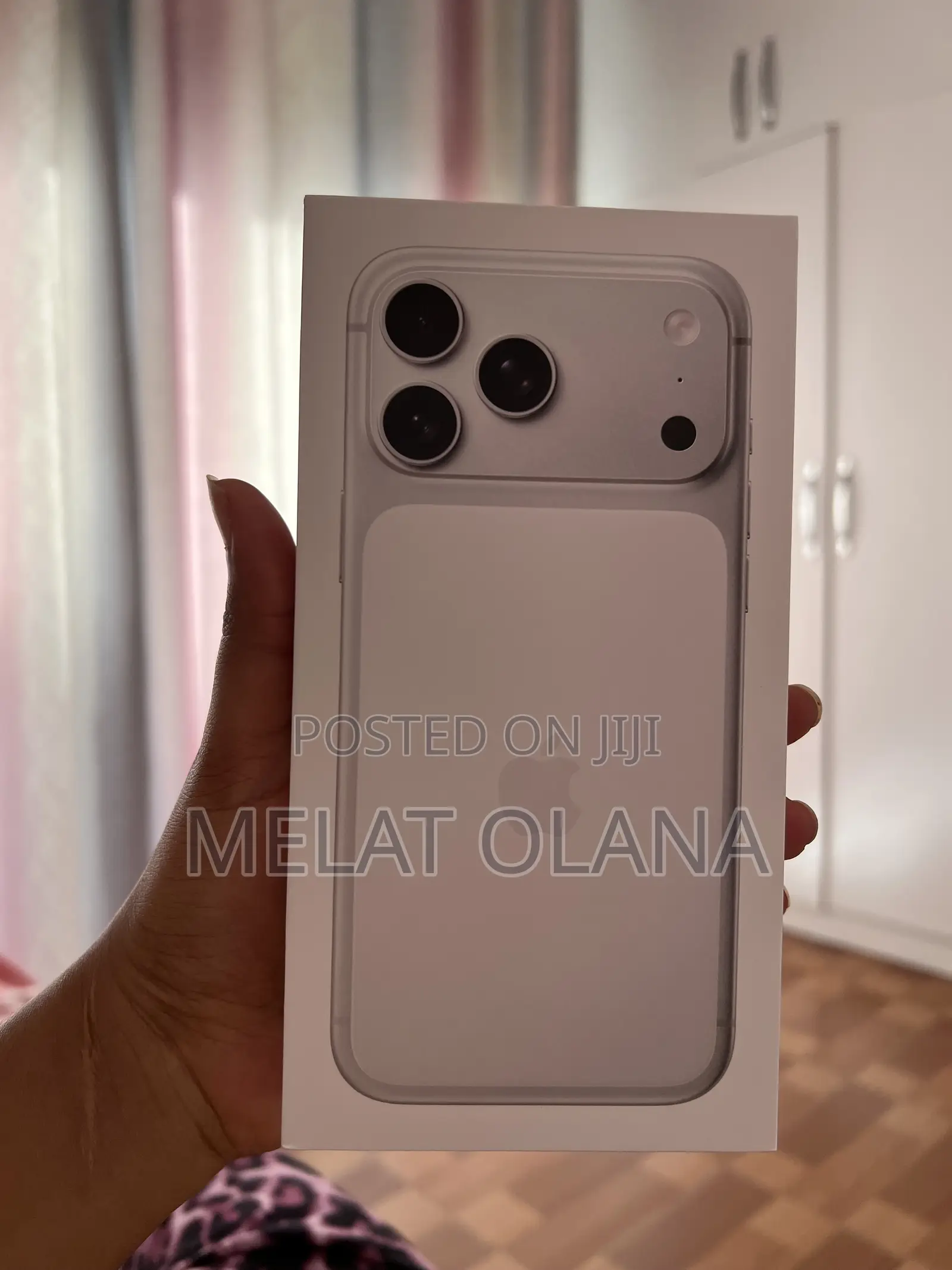 New Apple iPhone 17 Pro Max 256 GB White