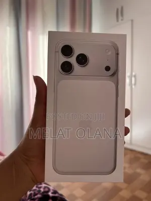 New Apple iPhone 17 Pro Max 256 GB White