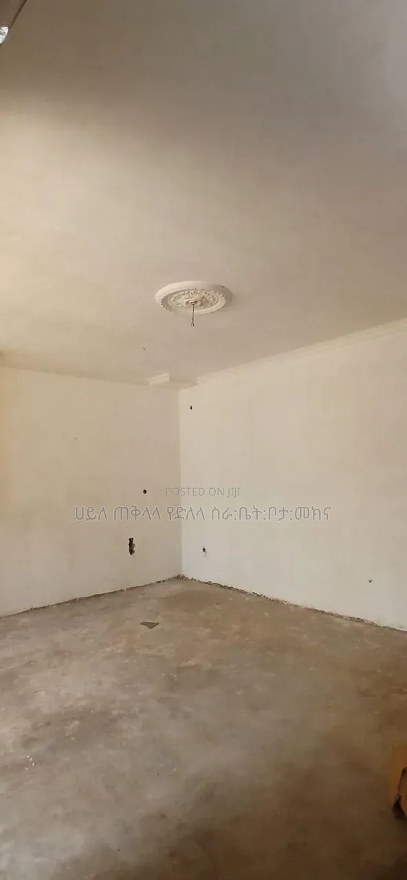 3bdrm House in Gellan City, Akaky Kaliti for sale