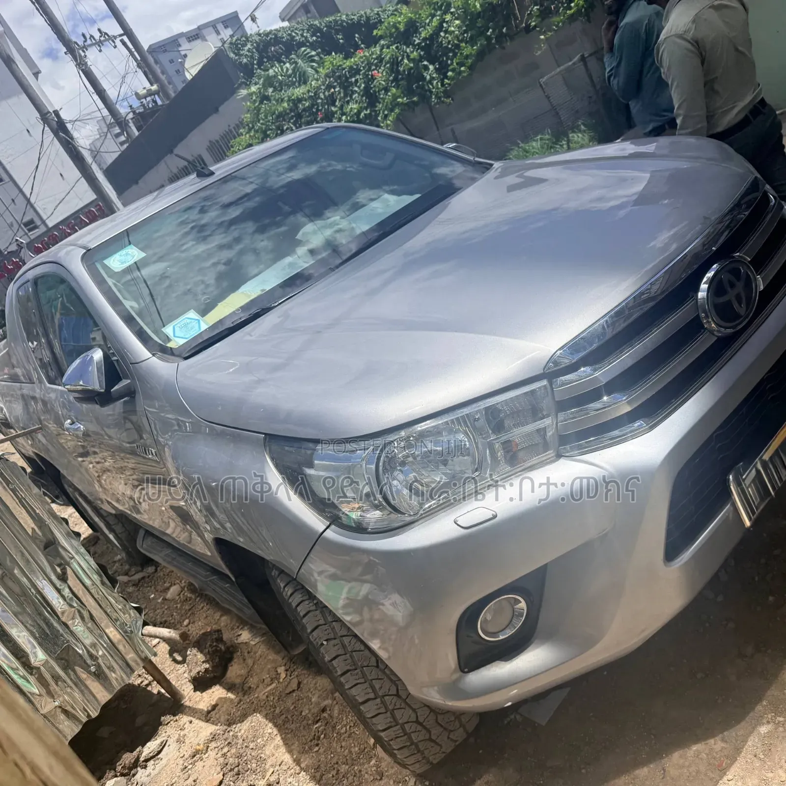 Toyota Hilux 2019 Silver