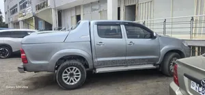 Toyota Hilux 2015 Silver
