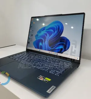 New Laptop Lenovo 16GB AMD Ryzen 7 SSD 512GB