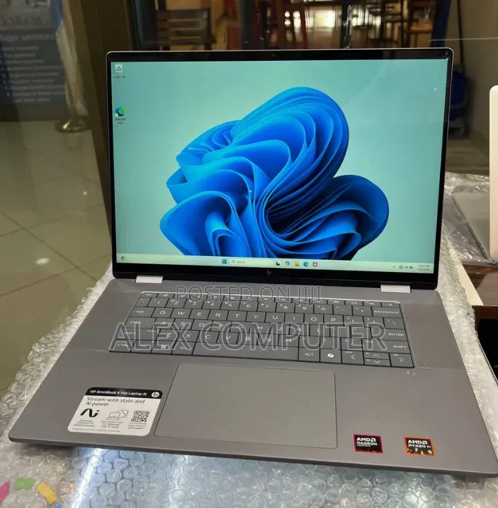 New Laptop HP OmniBook X Flip 16" 16GB AMD Ryzen 7 SSD 512GB
