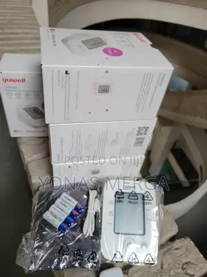Blood Pressure Monitor兴兴pressure Gauge Model Ye660d燄三easy-to-Read LCD