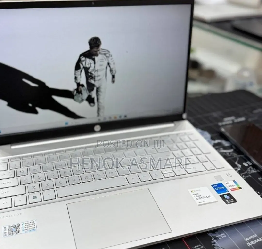 New Laptop HP Pavilion 15 16GB Intel Core i5 SSD 512GB