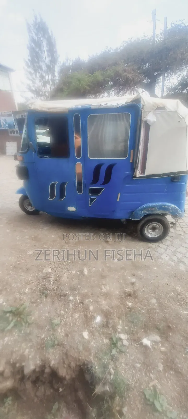 Bajaj RE 2019 Blue