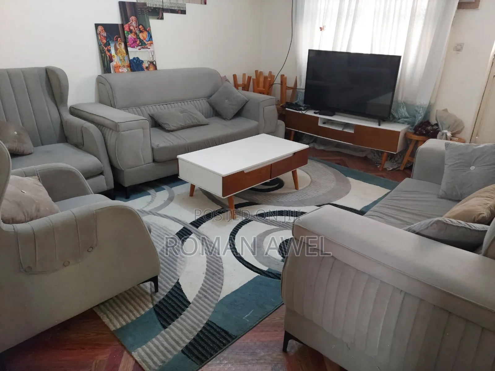 Sofa (ሶፋ) Used