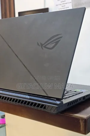 New Laptop Asus ROG Strix G15 24GB Intel Core i9 SSD 1T