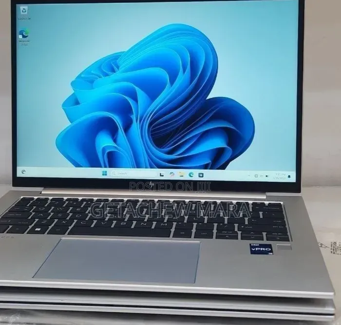 New Laptop HP EliteBook 840 G5 16GB Intel Core i7 SSD 512GB