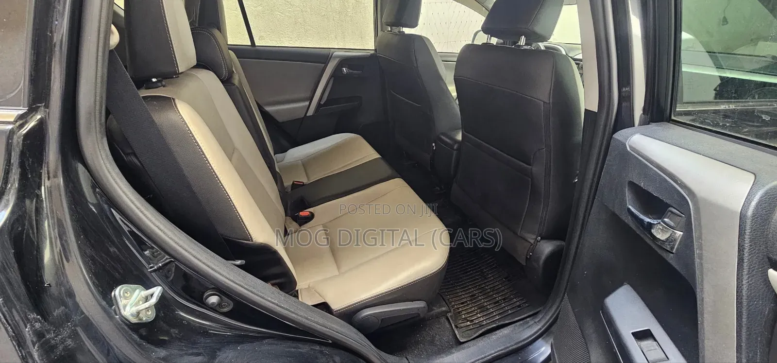 Toyota RAV4 2018 Black