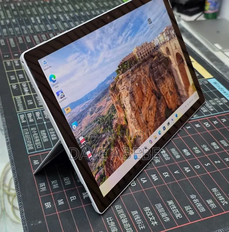New Laptop Microsoft Surface Pro 7 16GB Intel Core i7 SSD 512GB