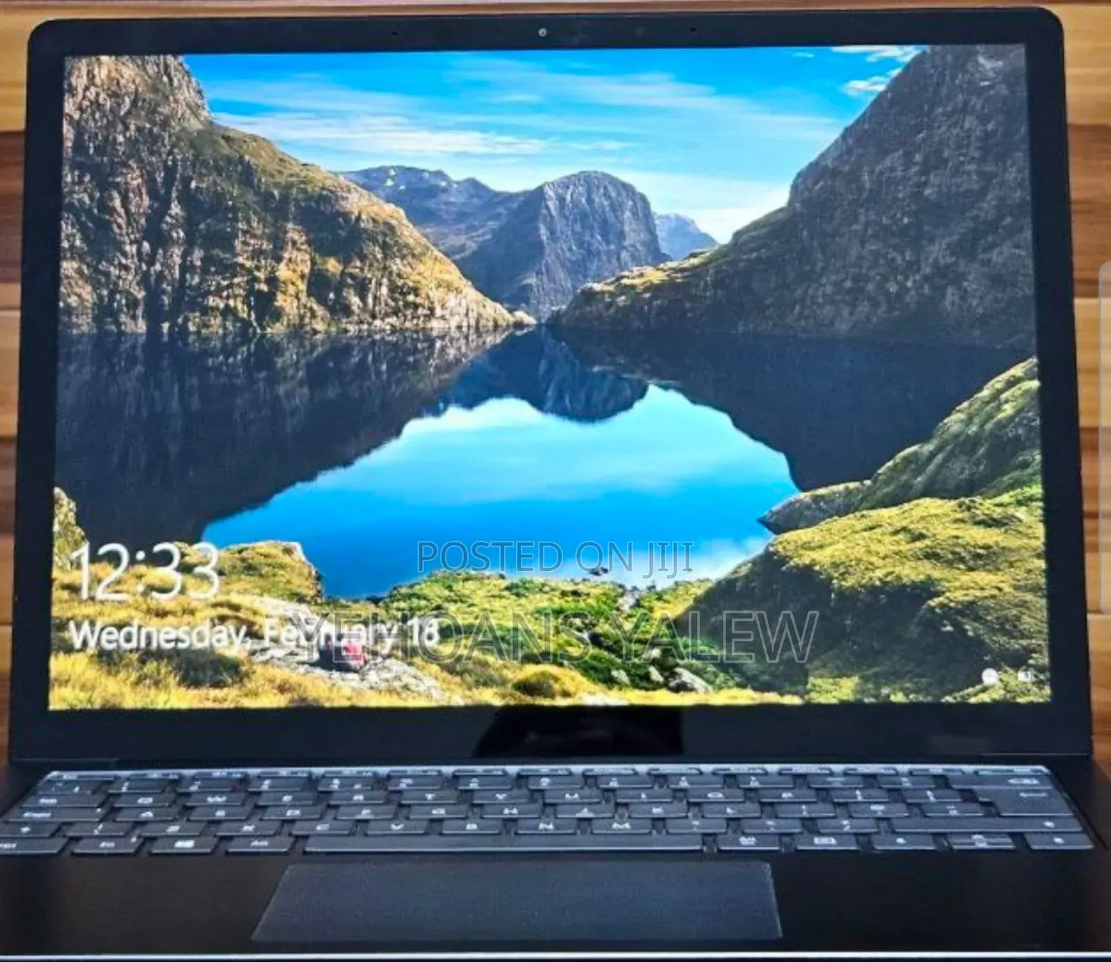 New Laptop Microsoft Surface 16GB Intel Core i7 SSD 256GB
