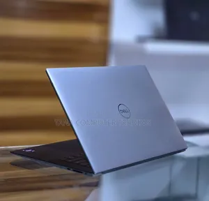 New Laptop Dell Precision 5570 32GB Intel Core i9 SSD 1T